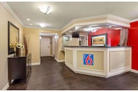 Motel 6 Extended Stay Chicago Vernon Hills Lincolnshire IL