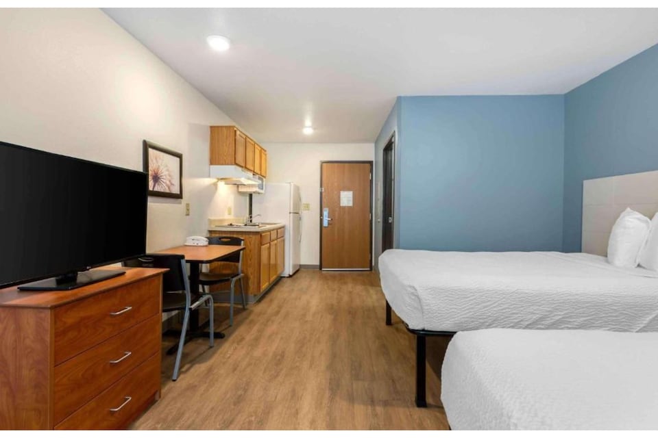 Motel 6 El Paso East, TX, C79839, El Paso TX