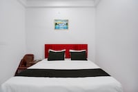 SPOT ON Neel Sarover Residency & Banquet Hall 