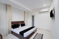 Hotel O Royal Vista 