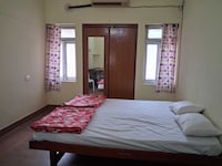 Spot On MURE GUEST HOUSE