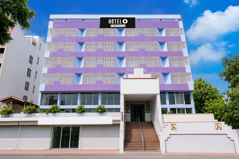 Hotel O Bhavnagar Bus Terminal Formerly Jubliee, Kalubha Road Bhavnagar, Bhavnagar