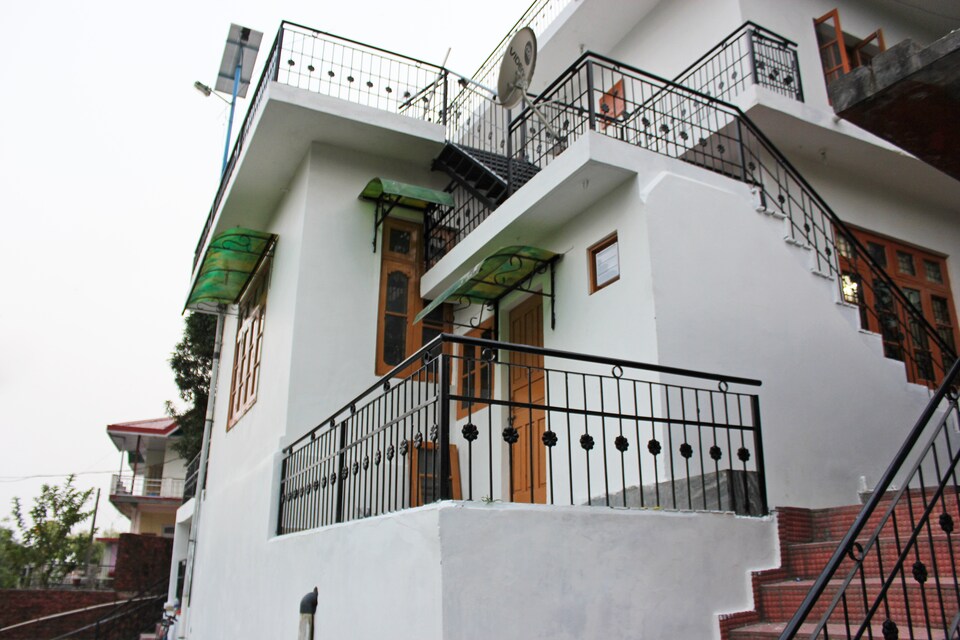 OYO 14488 Home Spacious River View Castle, Dharamshala, Dharamshala