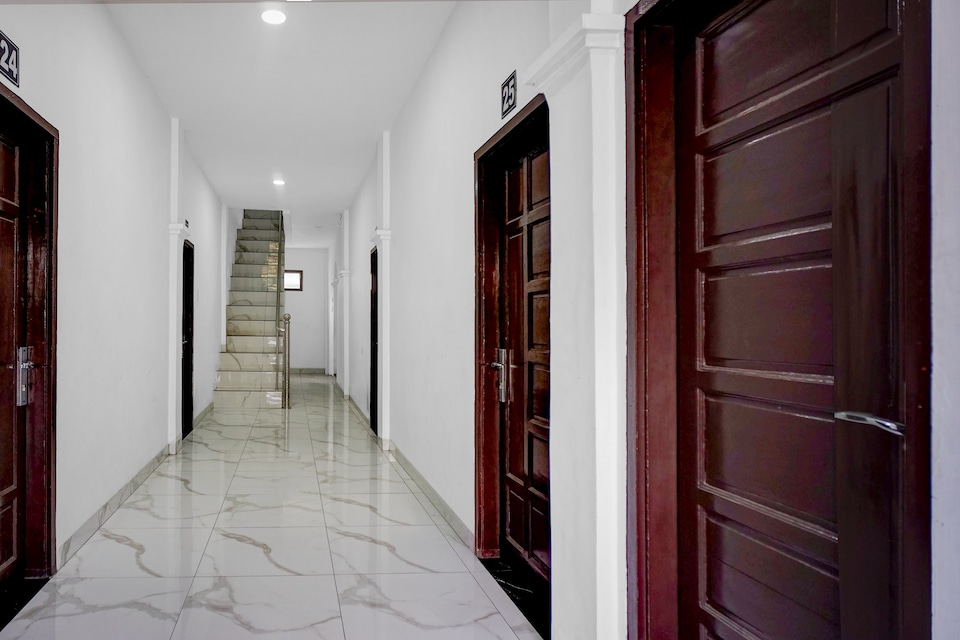 Hotel O near Masjid Raya Al-Mashun formerly Hotel Wisma Yuli, Medan, Medan