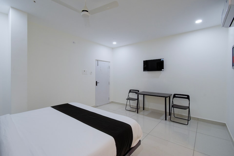 HOTEL O SETON, LB Nagar-Uppal, Hyderabad