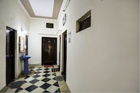 Hotel O  Bluebird Inn Hotel And Guest House 