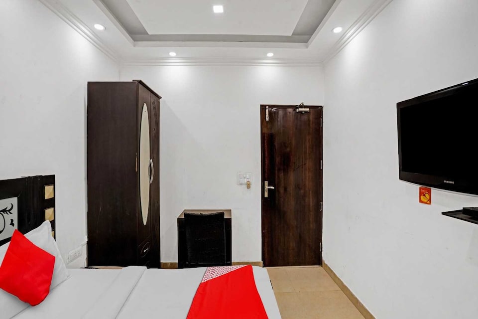  Hotel O Shakuntala Palace, Indirapuram Ghaziabad, Ghaziabad