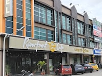 Collection O Near Tanjung Batu Formerly 4orty Inn