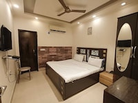 Hotel  O Paradise
