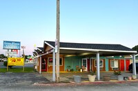 Gray Plaza Motel Benton Rend Lake I-57 