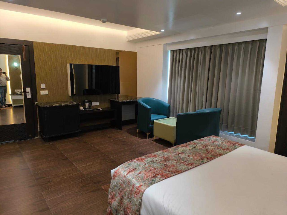 Hotel O SKY, Anand Vihar Delhi, Delhi