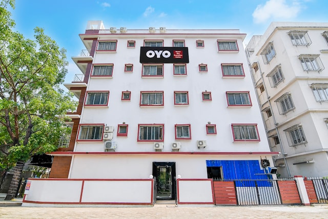 Collection O Axis Mall Kolkata Formerly The Executive Suites
