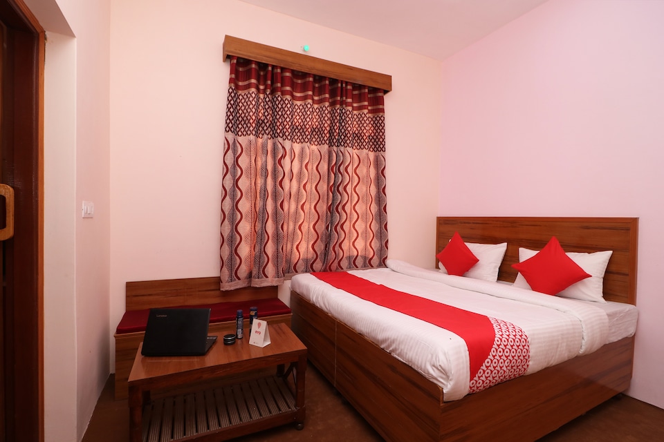 OYO Home 14492 Exotic 2 BHK, Dharamshala, Dharamshala