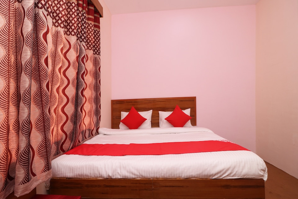 OYO Home 14492 Exotic 2 BHK, Dharamshala, Dharamshala