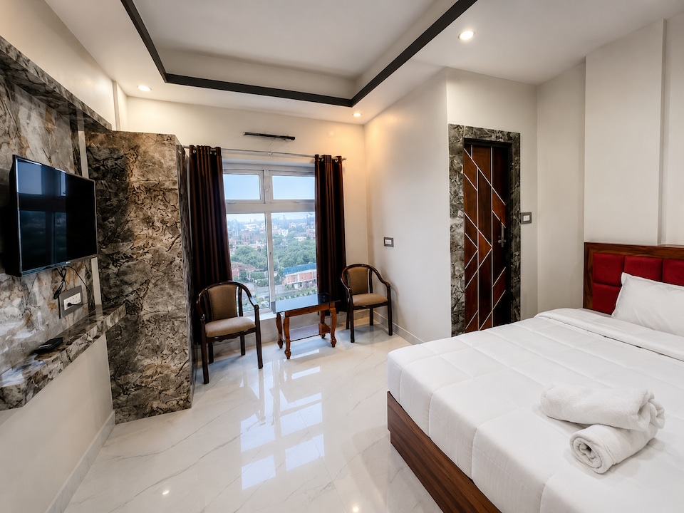 HOTEL O AVENTUS , VIP Road Kolkata, Kolkata