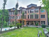 Palette Hotel Regency Valley View Pahalgam