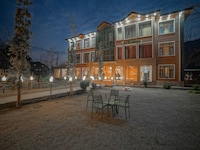 Palette Hotel Regency Valley View Pahalgam