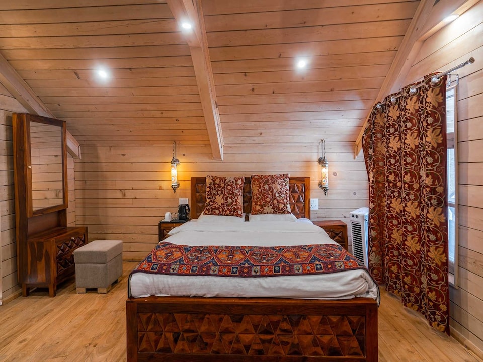 DanCenter Riverside Lexus Regency Pahalgam, Pahalgam Homes, Pahalgam
