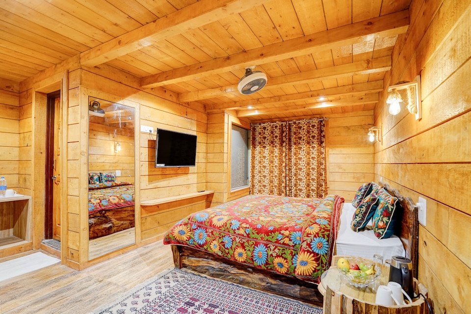 DanCenter Riverside Lexus Regency Pahalgam, Pahalgam Homes, Pahalgam