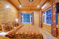 DanCenter Riverside Lexus Regency Pahalgam