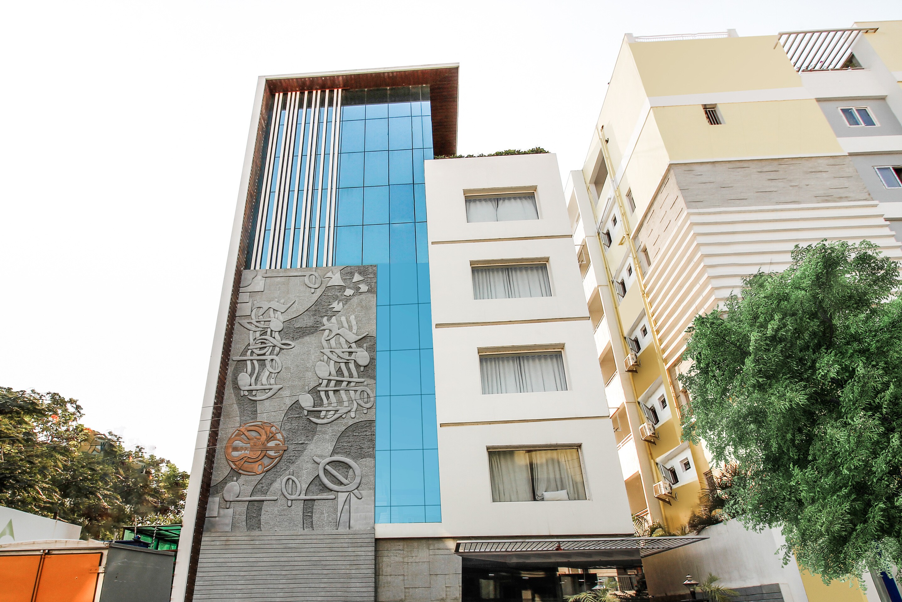 Capital O Hotels Near Pocharam Hyderabad With Pre Book Meals