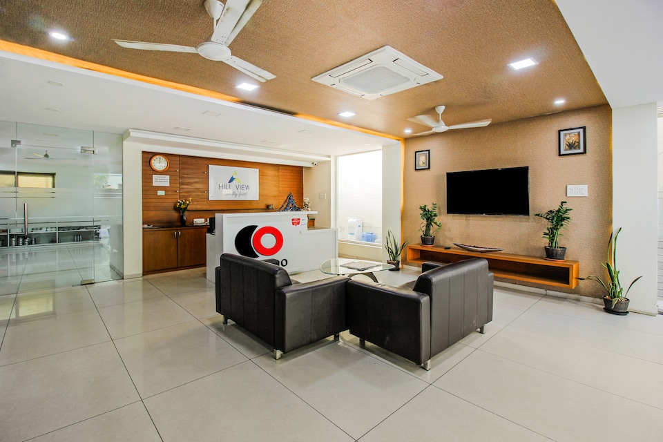 Capital O 14499 Hotel Hill View Guest House Kondapur, Kondapur, Hyderabad
