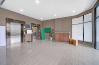 Dancenter Expressia - 6 Hours Stay