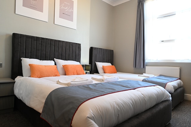 OYO Elstree Inn