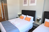 OYO Elstree Inn