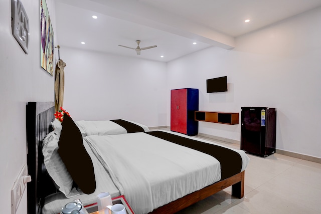 Hotel O Baga Beachview Goa Formerly Ravai Guest House