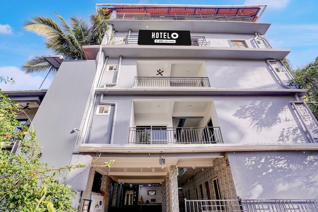 Hotel O Baga Beachview Goa Formerly Ravai Guest House