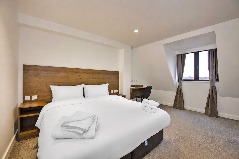 The Manor Park Hotel, Newham (Greater London), London
