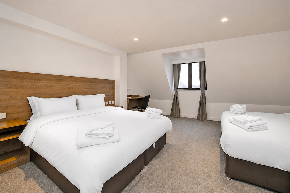 The Manor Park Hotel, Newham (Greater London), London