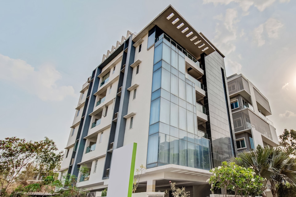 Capital O 14502 Hotel Hill View Guest House Hitech City, Hitech City Hyderabad, Hyderabad