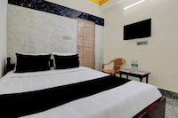 SPOT ON Motilal Inn