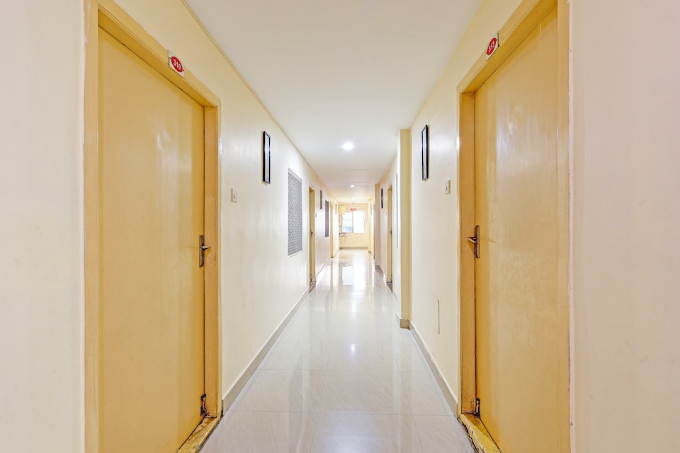 Super Collection O NAD Near Airport, Nad Visakhapatnam, Visakhapatnam