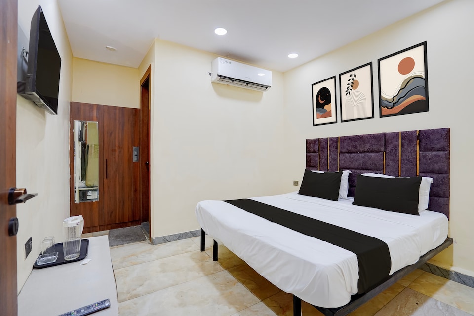 Hotel O Star X, Anand Vihar Delhi, Delhi