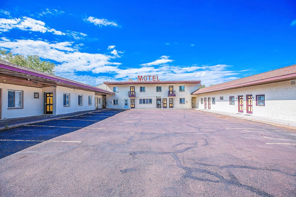 Silver Street Motel by OYO, Hurley WI, Hurley