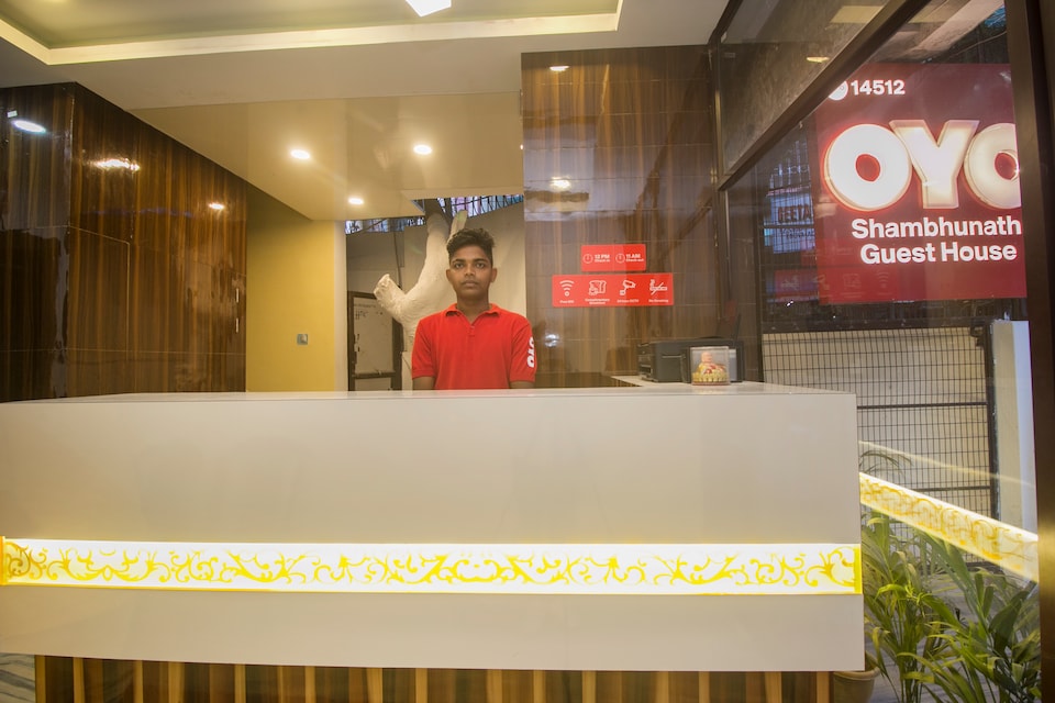 OYO 14512 Sambhunath Guest House, Hong Kong Market Area Siliguri, Siliguri