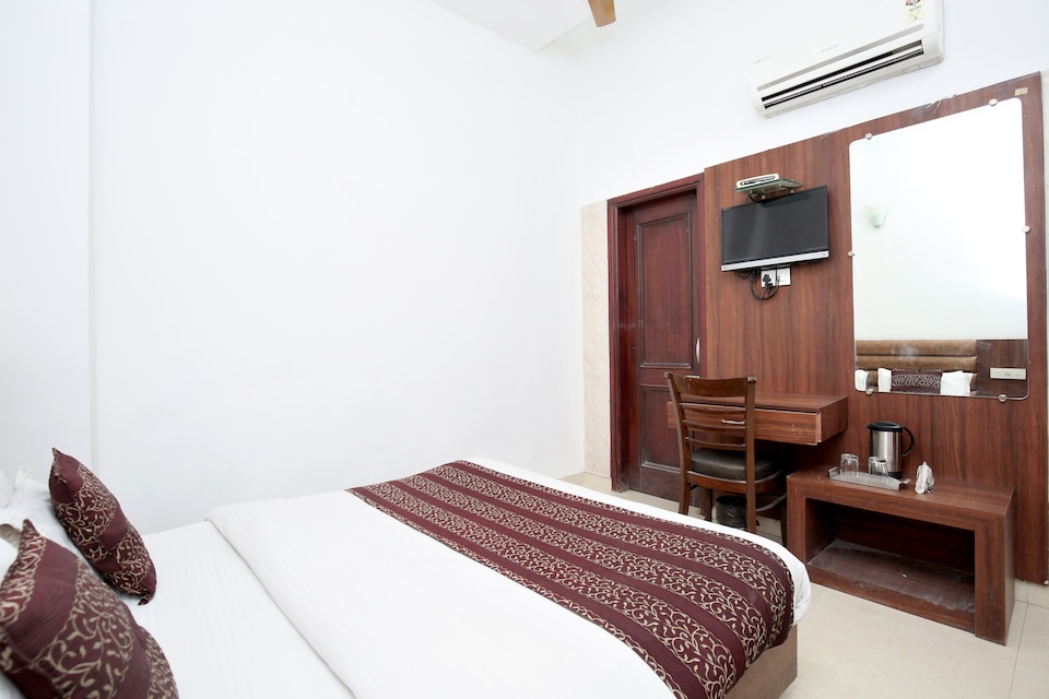 OYO 14515 Hotel Paras Regency, Amritsar Bus Stand, Amritsar