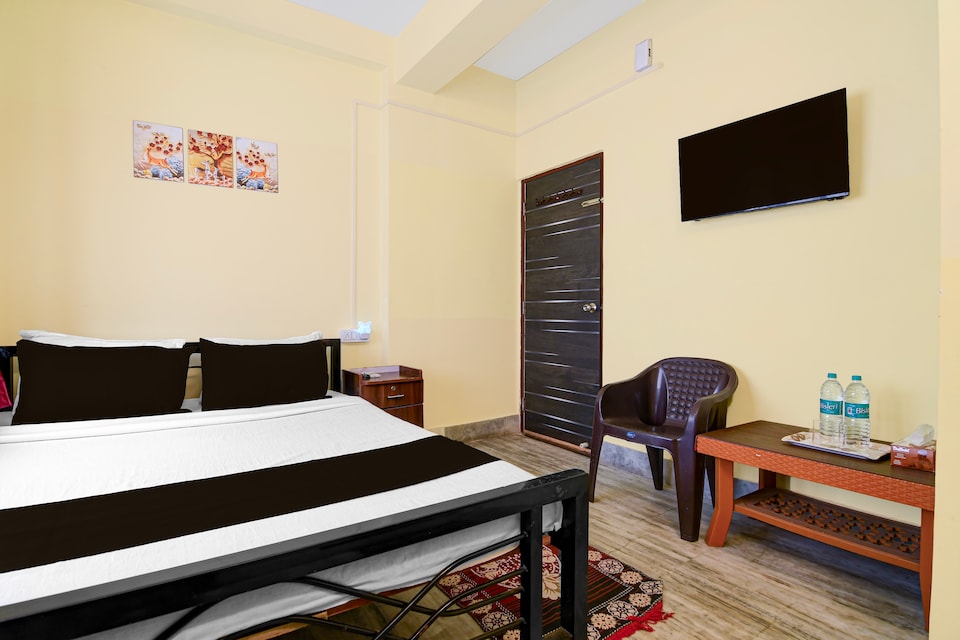 Hotel O White Sapphire, Ruby Hospital Kolkata, Kolkata