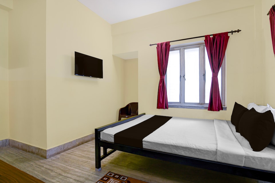 Hotel O White Sapphire, Ruby Hospital Kolkata, Kolkata