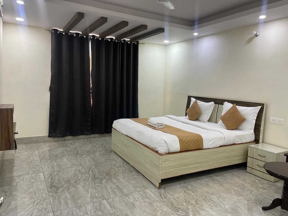 Hotel O Maple Inn and Banquet , Anisabad, Patna