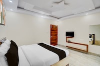 Hotel O Maple Inn and Banquet 