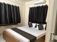 Hotel O Golden Aura Near Netaji Subhash Chandra Bose international Airport 