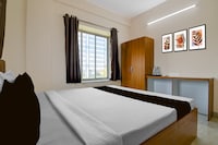 Hotel O Golden Aura Near Netaji Subhash Chandra Bose international Airport 