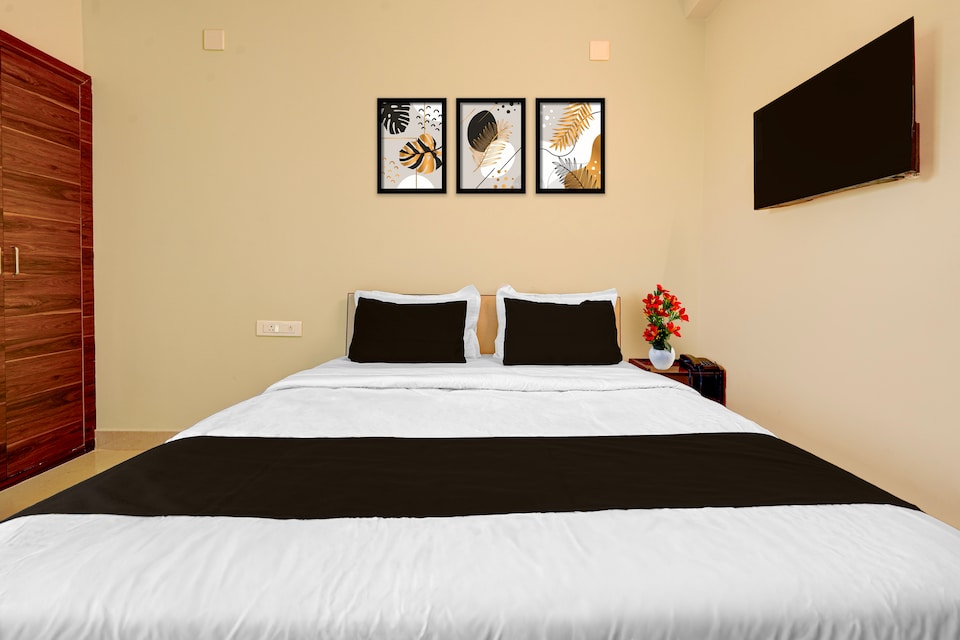 Hotel O AIIMS Bhubaneshwar Formerly Madhusudan Palace, Khandagiri Bhubaneswar, Bhubaneswar