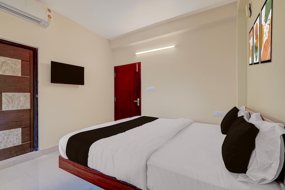 Super Hotel O AIIMS Bhubaneshwar Formerly Madhusudan Palace, Khandagiri Bhubaneswar, भुवनेश्वर