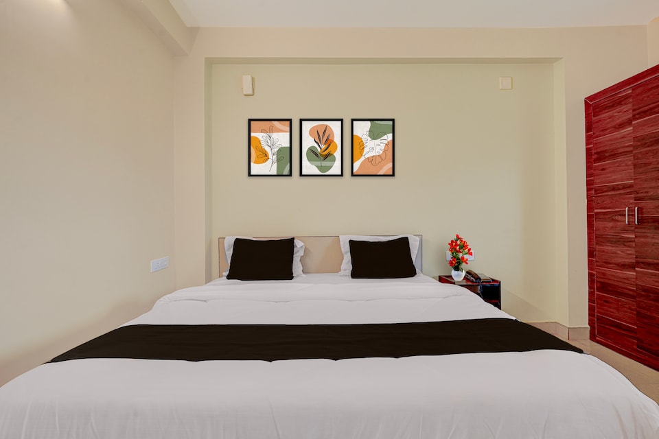Super Hotel O AIIMS Bhubaneshwar Formerly Madhusudan Palace, Khandagiri Bhubaneswar, भुवनेश्वर