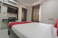 OYO Habitat Hotel & Suites Near Hare Krishna Hill